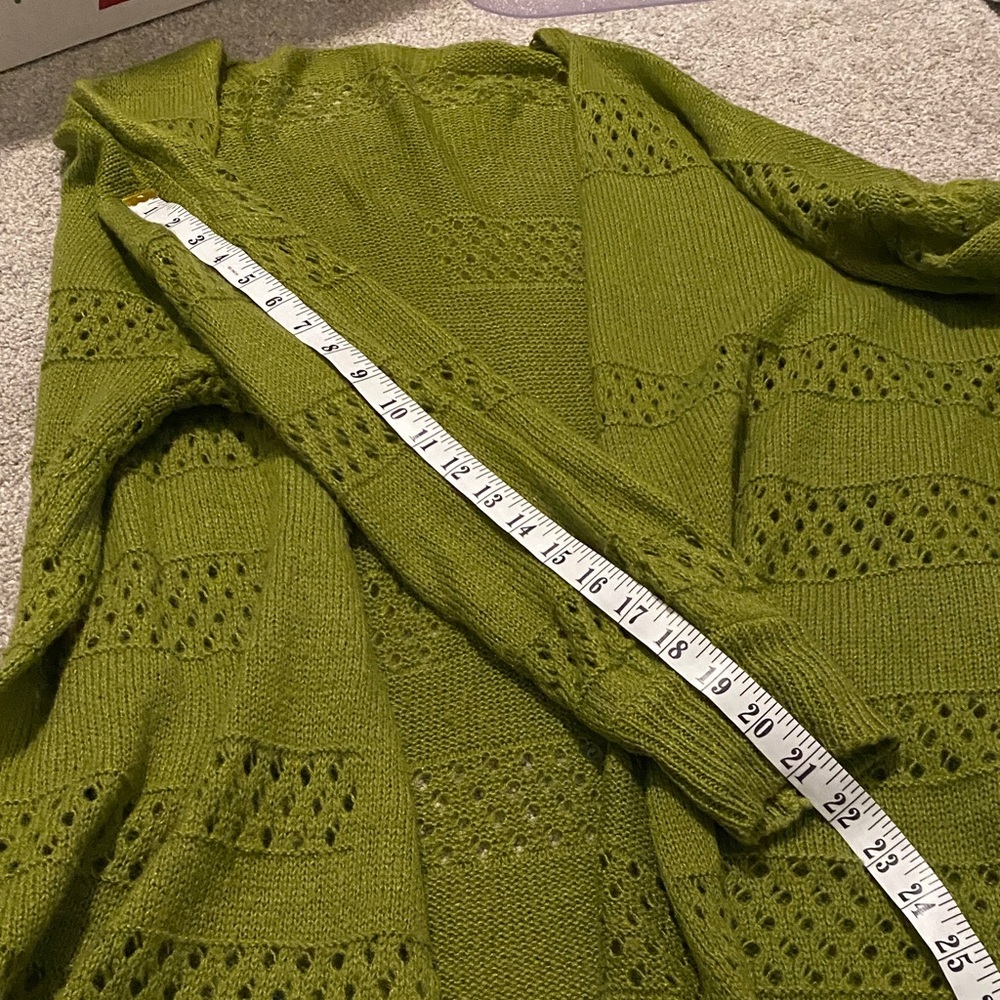 Olive Green Women's Sweater size large or slouchy medium oversized super soft - Picture 5 of 6